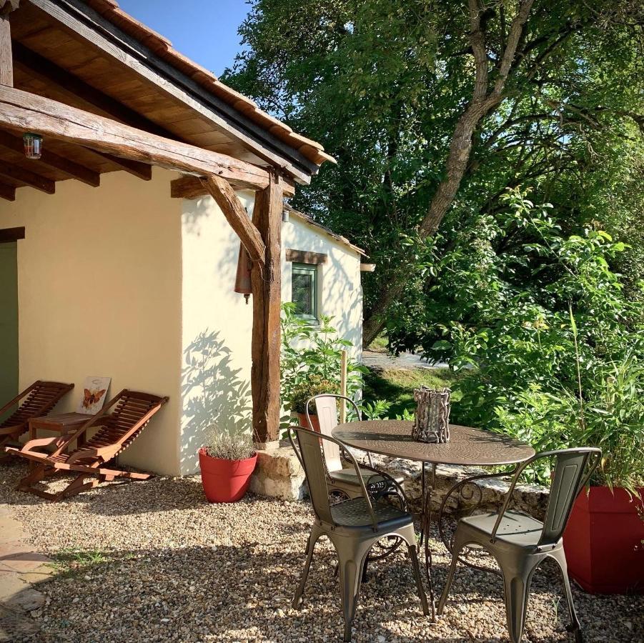 Gîte la canopée à Duras - Piscine Exterior foto